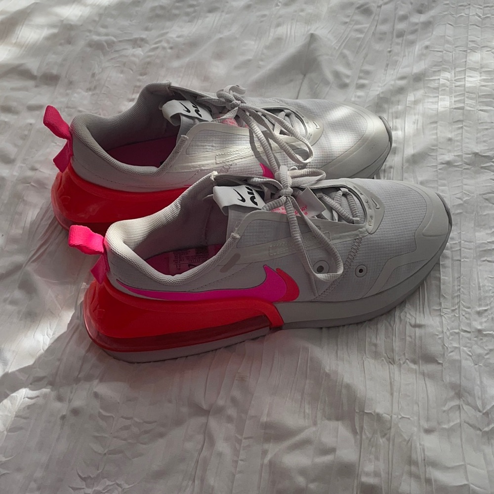 Nike Women’s Air Max Up Size 7.5